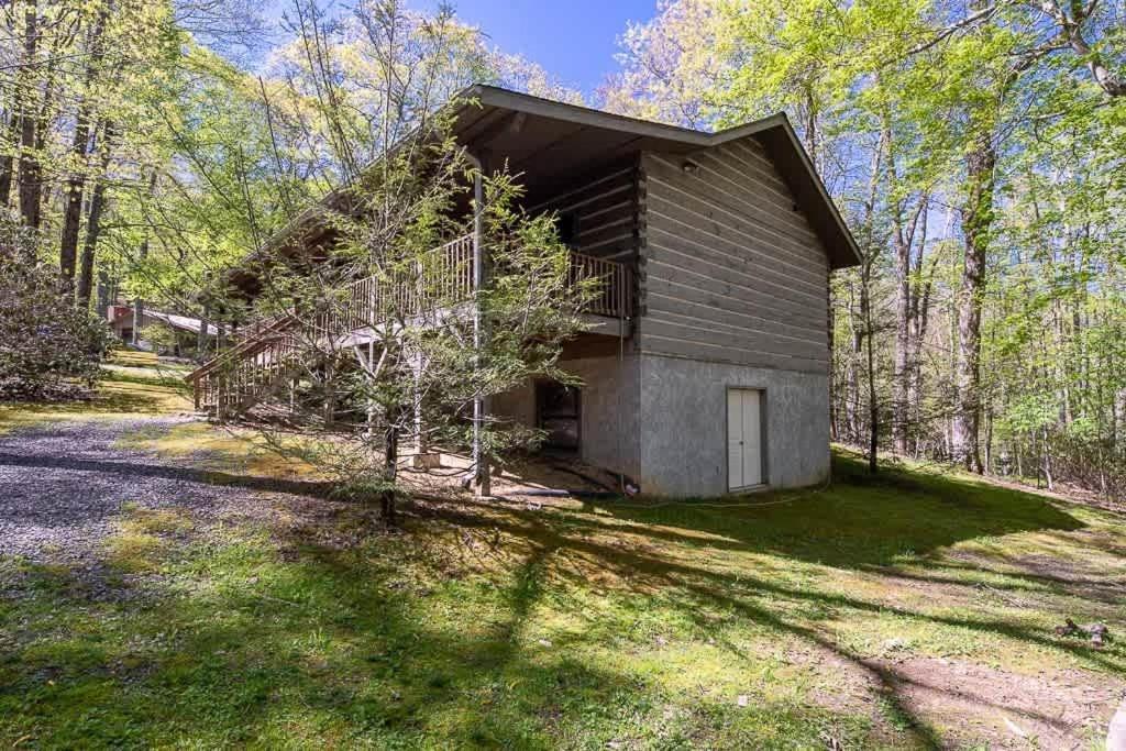 Cozy 'Grey Fox' Cabin Between Boone & 布洛英罗克山 外观 照片