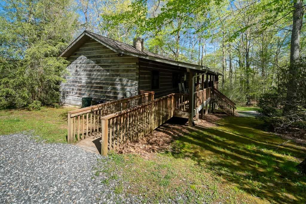 Cozy 'Grey Fox' Cabin Between Boone & 布洛英罗克山 外观 照片